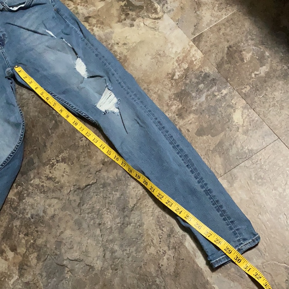 Legend London - Men's Spray-On Ripped Stone Washed Jeans (34x32) - Picture 7 of 7